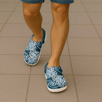 Aotearoa Maori Koru Curves Clogs Shoes Silver Ferns - Navy Blue LT7 - Polynesian Pride