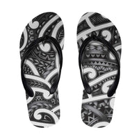 Aotearoa Maori Kowhaiwhai Flip Flops Kiwikiwi Puhoro and Patiki LT9 Grey - Polynesian Pride