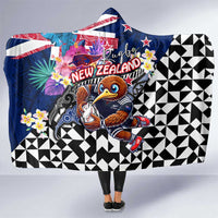 Kiwi New Zealand Rugby Hooded Blanket Kiwis Mascot Tropical Pattern
