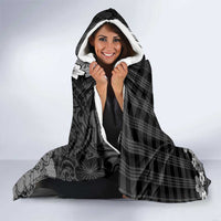 Black Palaka Hawaiian And Japanese Hooded Blanket Maneki Neko And Sakura Bloom DT05 - Polynesian Pride