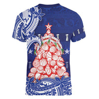 Northern Mariana Islands Christmas Women V-Neck T-Shirt Seashell Xmas Tree Tribal Waves DT05 - Polynesian Pride
