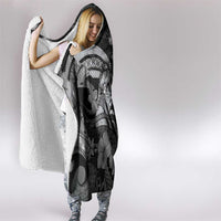 Maori Romantic Valentine Hooded Blanket The Hongi Kiss Black Galaxy DT05 - Polynesian Pride