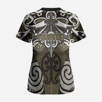 Personalised Maori Waikato Tainui Scrub Top Silver Fern Kowhaiwhai Art LT01 - Polynesian Pride