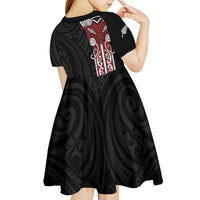 Toitu Te Reo Maori Toitu Te Whenua Toitu Te Tiriti Kid Short Sleeve Dress Maori Warrior New Zealand