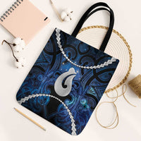 Maori Matariki Hei Matau Tote Bag Maori Kowhaiwhai Pattern Galaxy LT01 Black Strap One Size Blue - Polynesian Pride