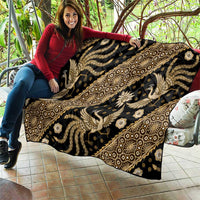 Indonesia Batik Pattern Quilt Gold Version