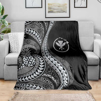 Hawaii Pineapple Gray Scale Tribal Pattern Blanket - Polynesian Pride