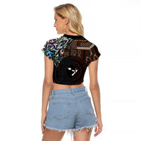 Samoa and New Zealand Together Raglan Cropped T Shirt Siapo Motif and Maori Paua Shell Pattern