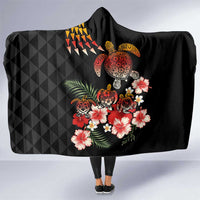 Hawaiian Hibiscus Turtle and Tropical Flower Hooded Blanket Dynamic Vibe LT03 One Size Black - Polynesian Pride