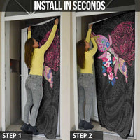 Hawaiian Couple Turtles Honi Door Cover Polynesian Art Motifs and Hibiscus Black Red Color - Polynesian Pride