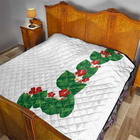 Hawaiian Taro Leaves-Hibiscus and Plumeria Quilt Polynesian Art-Kakau Tattoo White