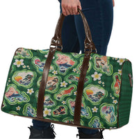 Hawaiian and Japanese Culture Together Travel Bag Hawaiian Island Shapes with Japanese Landscape Green Color
