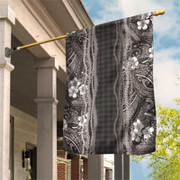 Hawaiian Art Flower Tribal with Lei Garden Flag Palaka Pattern Grayscale - Polynesian Pride