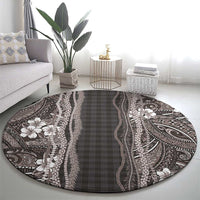 Hawaiian Art Flower Tribal with Lei Round Carpet Palaka Pattern Grayscale - Polynesian Pride