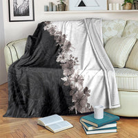Hawaii Grayscale Hibiscus Flowers Blanket Polynesian Pattern With Half Black White Version LT03 Black - Polynesian Pride
