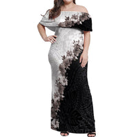 Hawaii Grayscale Hibiscus Flowers Off Shoulder Maxi Dress Polynesian Pattern With Half Black White Version LT03 Women Black - Polynesian Pride