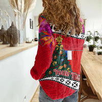 Custom Wallis and Futuna Christmas Women Casual Shirt Santa Claus Holding Coat of Arms Polynesian Xmas Style LT03 - Polynesian Pride