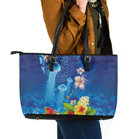 Fiji Jellyfish Leather Tote Bag Tapa Patterns and Hibiscus Sea Vibe LT03 - Polynesian Pride