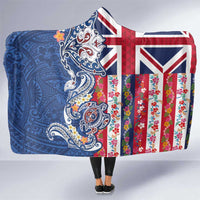Hawaiian Manta Ray and Turtle Tribal Tattoo Hooded Blanket With Hawaii Flag and Flowers LT03 One Size Multicolor - Polynesian Pride