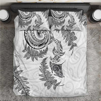 New Zealand Sea Animals with Maori Tribal Tattoo Bedding Set Shark Manta Ray with Silver Fern White