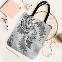 New Zealand Sea Animals with Maori Tribal Tattoo Tote Bag Shark Manta Ray with Silver Fern White