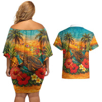 Hawaiian Turtles on Beach Couples Matching Off Shoulder Short Dress and Hawaiian Shirt with Pineapple Tropical Plant and Lei
