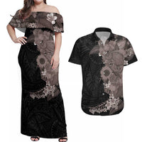 Hawaiian Tropical Plants and Chameleon Couples Matching Off Shoulder Maxi Dress and Hawaiian Shirt Polynesian Art Grayscale LT03 Black - Polynesian Pride