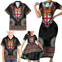Fiji Coat of Arms Traditional Dashiki Family Matching Short Sleeve Bodycon Dress and Hawaiian Shirt Tapa Art and Palm Leaves Pattern Black Color - Polynesian Pride