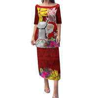 Custom Northern Mariana Islands Christmas Family Matching Puletasi Dress and Hawaiian Shirt Funny Santa Hug Latte Stone Ylang-ylang and Polynesia Pattern Red LT03 Mom's Dress Red - Polynesian Pride