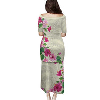 Hawaiian Hibiscus and Art Polynesian Tattoo Family Matching Puletasi and Hawaiian Shirt Beige Color