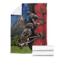 New Zealand Kea And Pohutukawa Blanket With The Mountain Landscape LT03 - Polynesian Pride