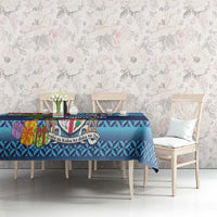 Fiji Marau na Kerisimasi Tablecloth Christmas Collared Lory - Fiji Emblems and Xmas Palm Tree Tapa Art Pattern