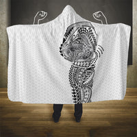 Hawaiian Traditional Tattoos Hooded Blanket Kakau Tribal Tropical Plant Motif White Color