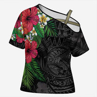 Hawaiian Tropical Plants Cross Shoulder Shirt Kakau Tattoo and Polynesian Pattern Half Black Color LT03 Female Black - Polynesian Pride