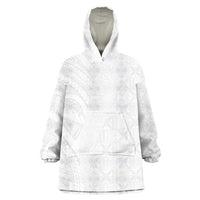 Niue White Sunday Wearable Blanket Hoodie Hiapo Tribal Art Tattoos - Polynesian Pride