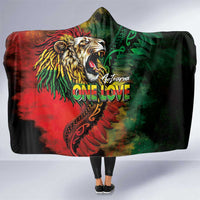 Aotearoa One Love Hooded Blanket Reggae Lion with Kakahu Huruhuru LT03 One Size Black - Polynesian Pride