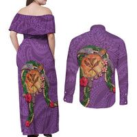 Hawaii Pikake and Maile Lei Couples Matching Off Shoulder Maxi Dress and Long Sleeve Button Shirt Honu Polynesian Pattern Pink Color LT03 - Polynesian Pride