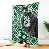 Green Taniko Motif Aotearoa Manaia and Silver Fern Blanket LT03 - Polynesian Pride