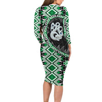 Green Taniko Motif Aotearoa Manaia and Silver Fern Long Sleeve Bodycon Dress