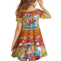 Hawaii Mele Kalikimaka Kid Short Sleeve Dress Funny Santa Claus Surfing on Tropical Plants - Polynesian Pride