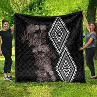 Aotearoa Tukutuku Motif Quilt Pohutukawa and Fern Leaves Grayscale Color