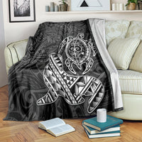 Hawaii Monk Seal and Dolphin Blanket Polynesian Kakau Pattern Black White Color LT03 Black - Polynesian Pride