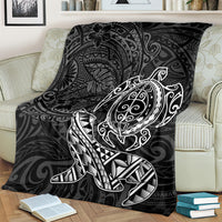 Hawaii Monk Seal and Dolphin Blanket Polynesian Kakau Pattern Black White Color LT03 - Polynesian Pride