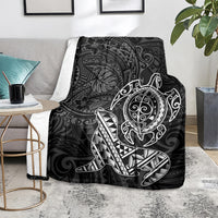 Hawaii Monk Seal and Dolphin Blanket Polynesian Kakau Pattern Black White Color LT03 - Polynesian Pride