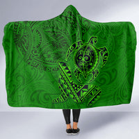 Hawaii Monk Seal and Dolphin Hooded Blanket Polynesian Kakau Pattern Green LT03 - Polynesian Pride