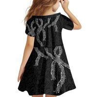 Hawaii Maile Lei Kid Short Sleeve Dress Aloha Grayscale Color