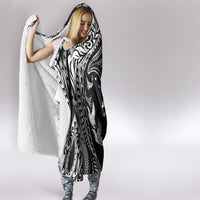 Hawaiian Manta Ray and Polynesian Tribal Tattoo Hooded Blanket Black Color LT03 - Polynesian Pride