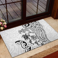 New Zealand Sea Animals with Maori Tribal Tattoo Rubber Doormat White Color