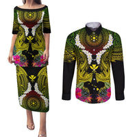 Hawaii Kanaka Maoli Couples Matching Puletasi and Long Sleeve Button Shirt Double Shark and Hibiscus Flowers LT03 Black - Polynesian Pride