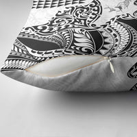 Hawaiian Tribal Manta Ray Pillow Cover Kakau Tattoo and Polynesian Art Motif Pattern LT03 - Polynesian Pride